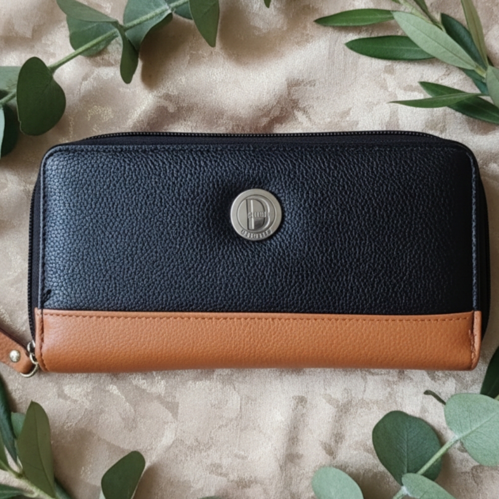 Wallet - Picture 16 of 16